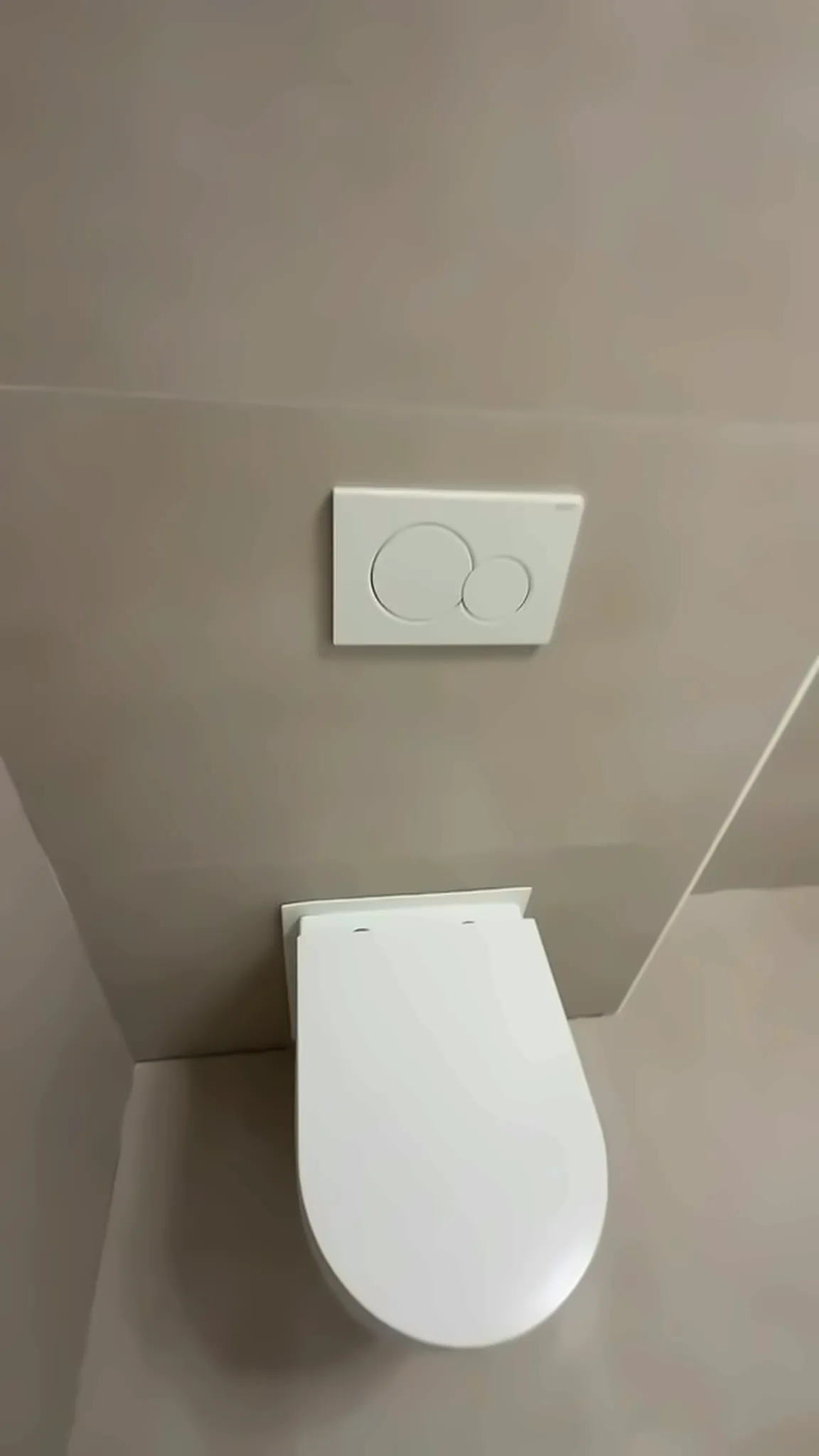 QA Renovatie: badkamer beige