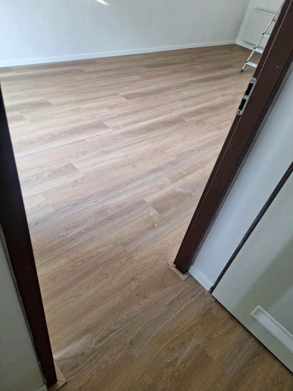 QA Renovatie: PVC plank kamer deur